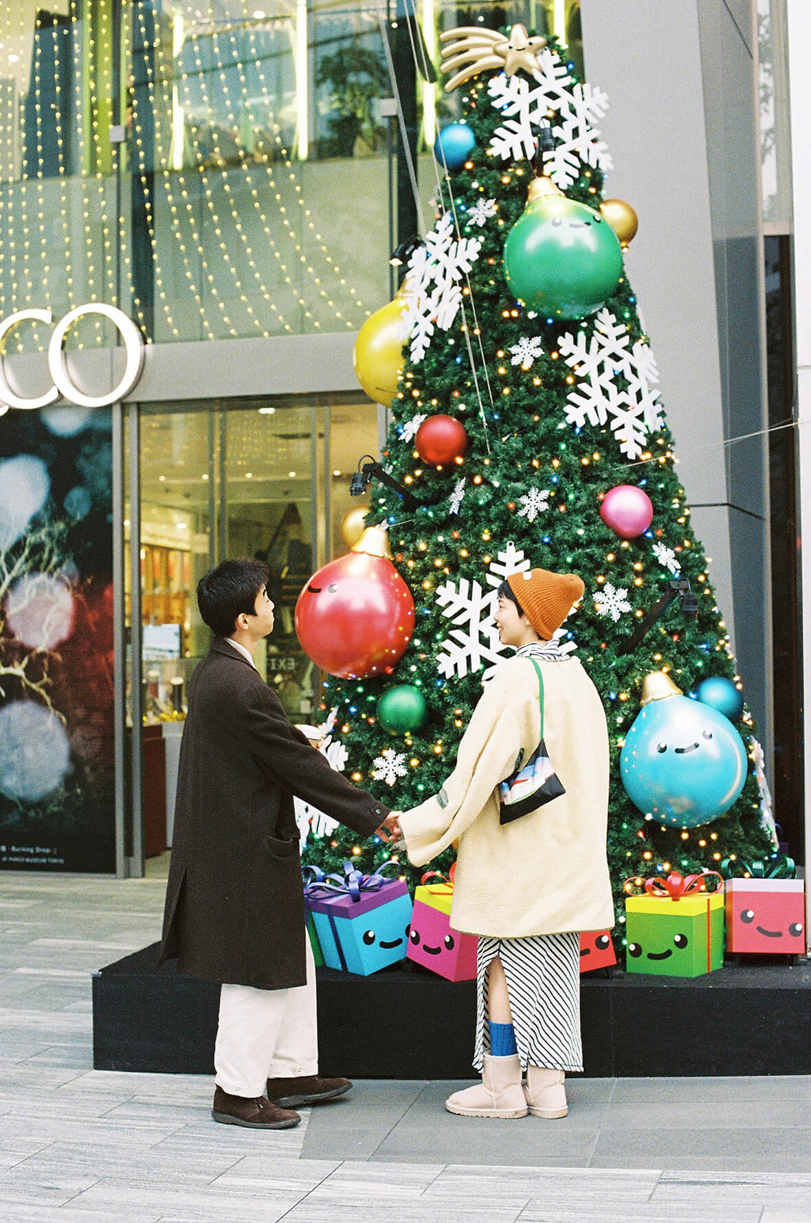 フジエタクマ Bebeのクリスマスデート In 渋谷parco Feature Houyhnhnm フイナム