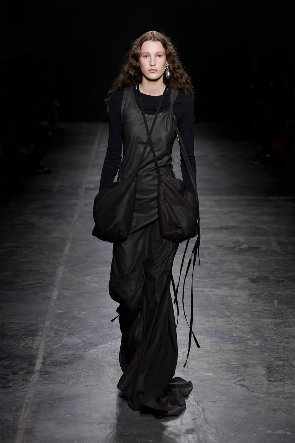 ANN DEMEULEMEESTER | COLLECTION | HOUYHNHNM