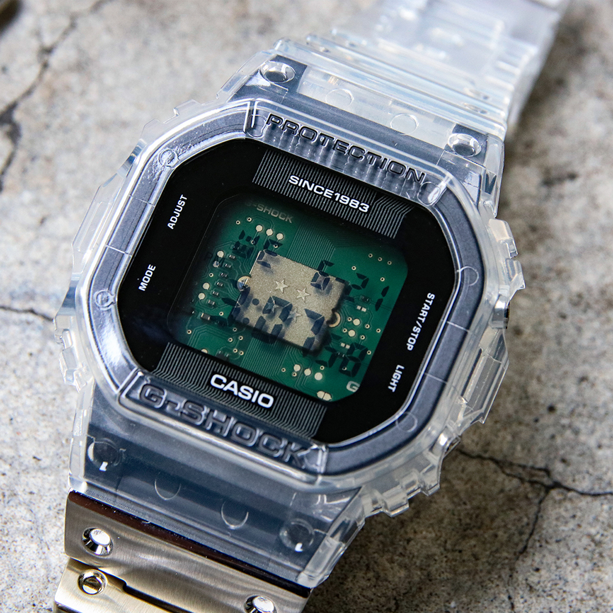 CASIO G-SHOCK 40周年　カシオーク　限定モデルデジタル時計